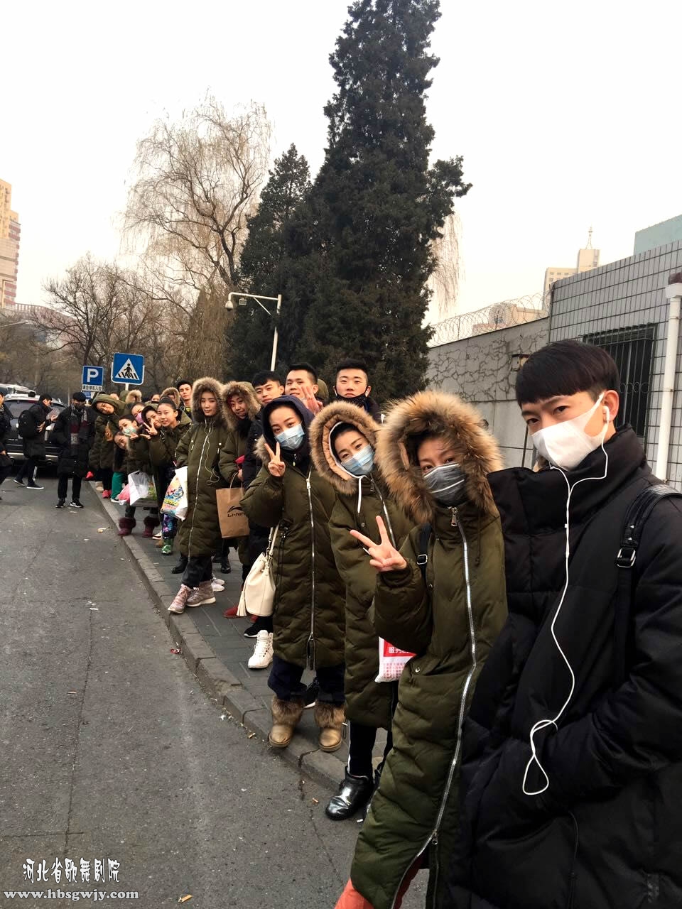 2017春節(jié)聯(lián)歡晚會(huì)